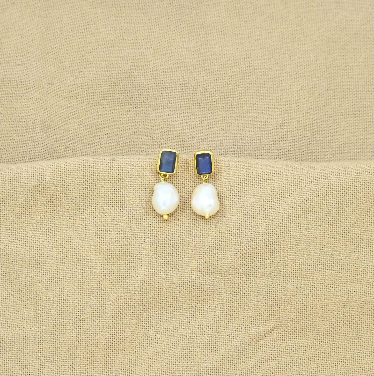 Freya Earrings Gold - Pearl & Labradorite