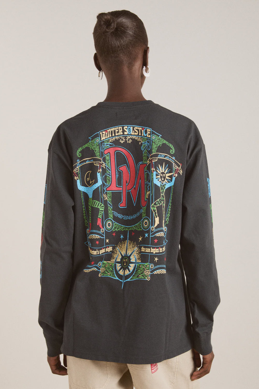 WINTER SOLSTICE LS TEE- CHARCOAL