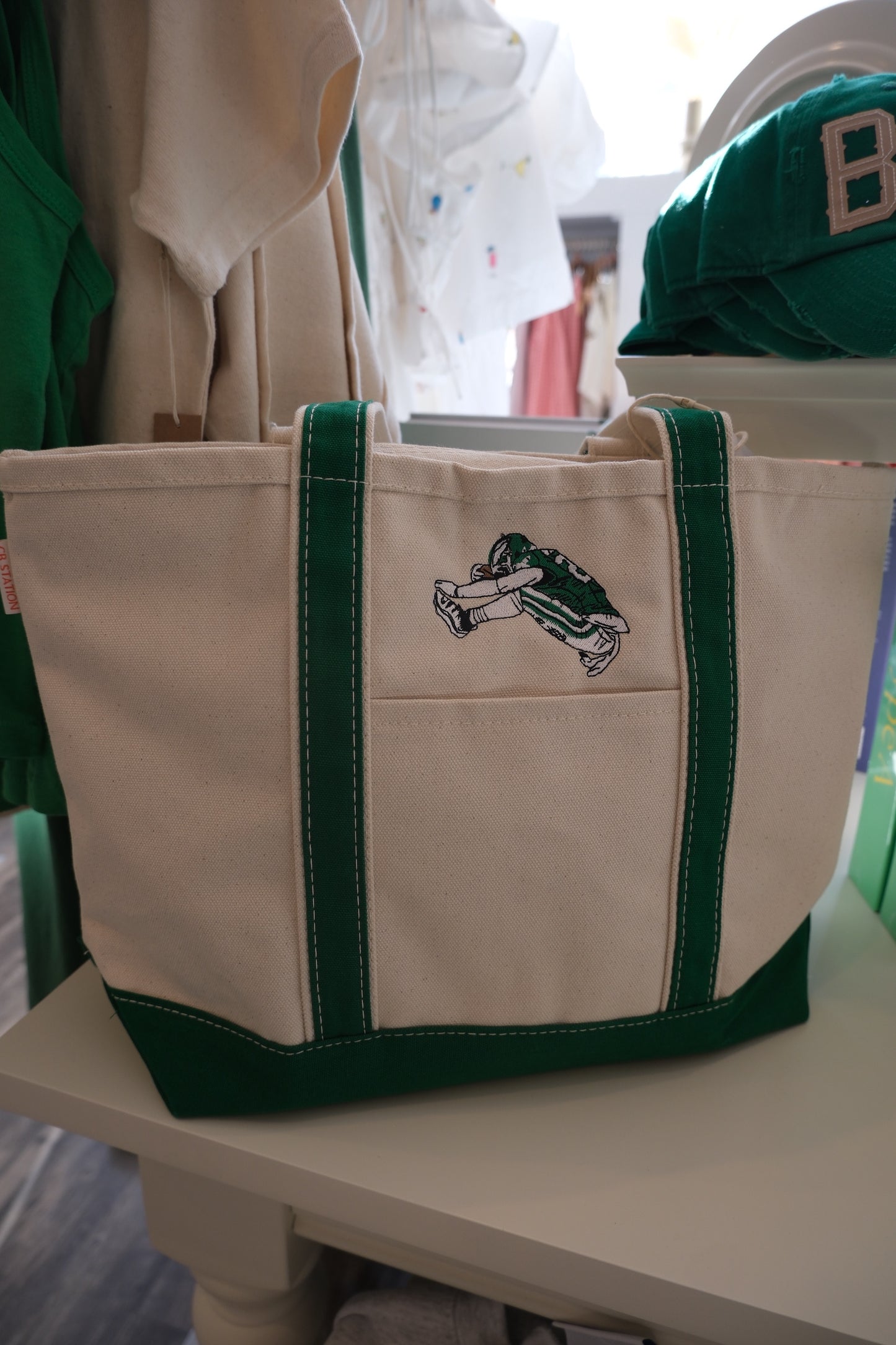 HURDLE TOTE