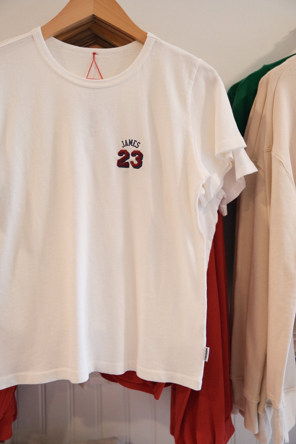 JAMES 23 TEE