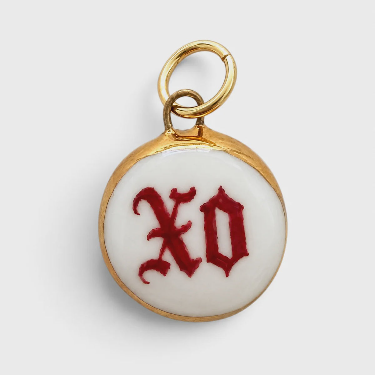 XO - Old English Small Circle (red)